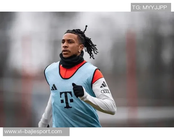 彭南特对利物浦不签右后卫表示失望希望球队能有替补球员坐板凳