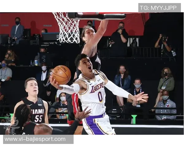 浓眉表现低迷仅得2分哈里森曾言时间将证明我的观点是否正确