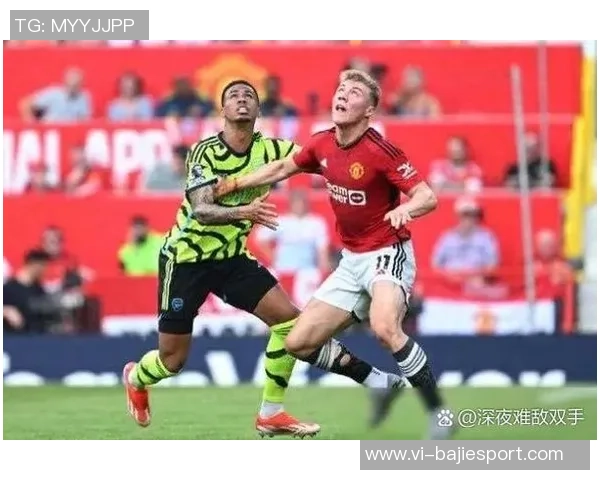 曼联在12月份英超赛场表现不佳近14场比赛输掉9场引发关注 曼联在12月份英超赛场表现不佳近14场比赛输掉9场引发关注