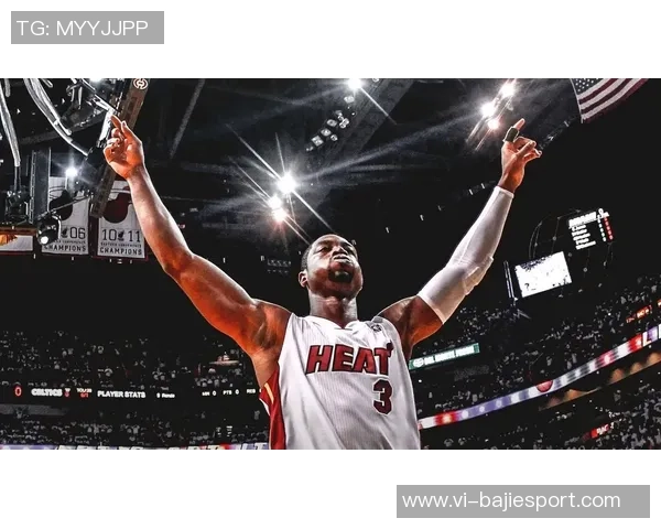 韦德谈新赛季媒体日:球员们穿新衣拍照交流感受乐趣 韦德谈新赛季媒体日:球员们穿新衣拍照交流感受乐趣